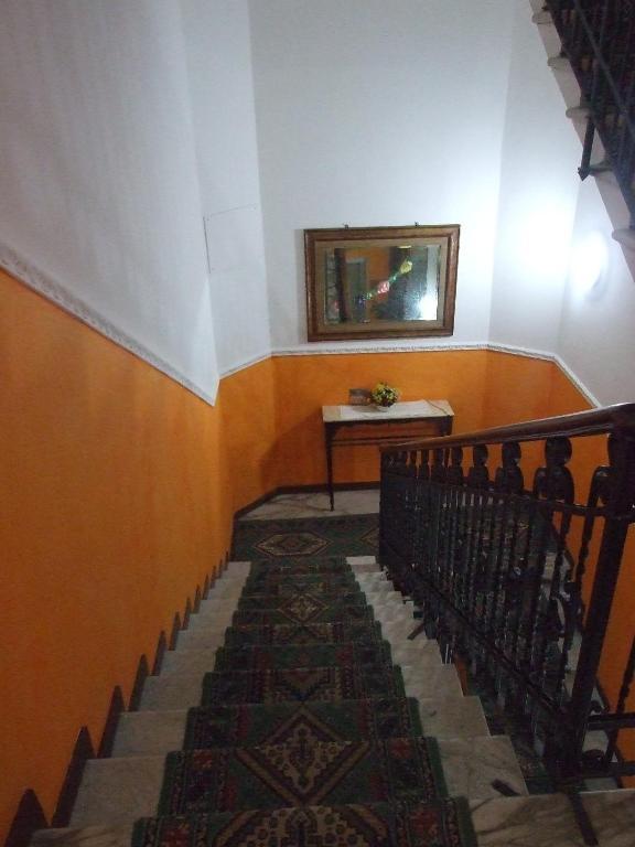 فياريجيو Hotel Midy المظهر الخارجي الصورة